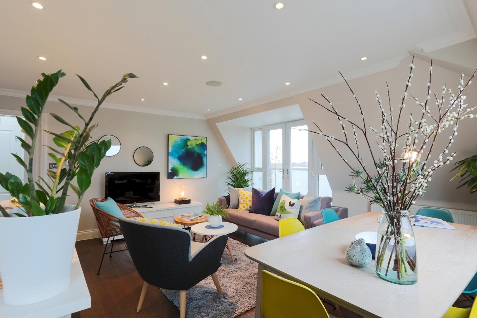 Madison Hill - White Hill House 5 - 3 Bedroom Flat 런던 외부 사진