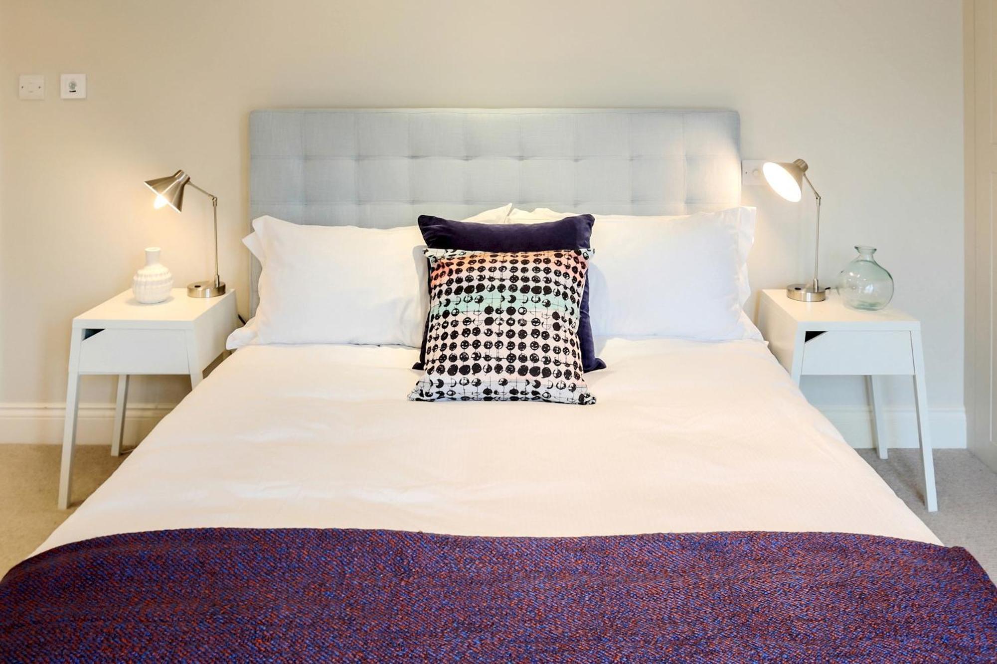 Madison Hill - White Hill House 5 - 3 Bedroom Flat 런던 외부 사진